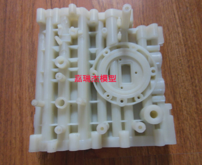 快速成型工藝的應(yīng)用具有怎樣特征？